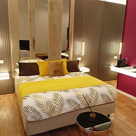 La Lepre Bovio Hotel Napoli Ngoại thất bức ảnh