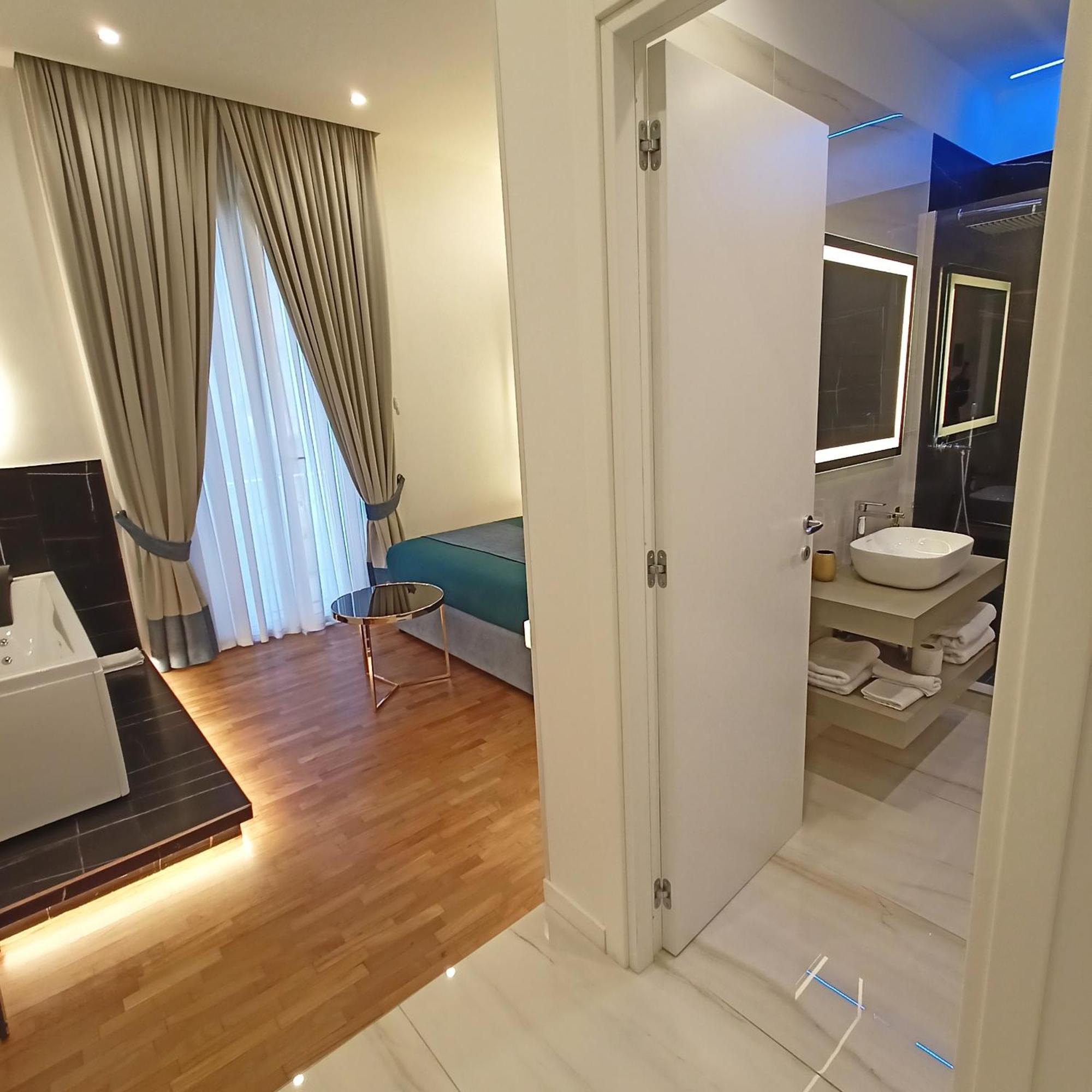 La Lepre Bovio Hotel Napoli Ngoại thất bức ảnh