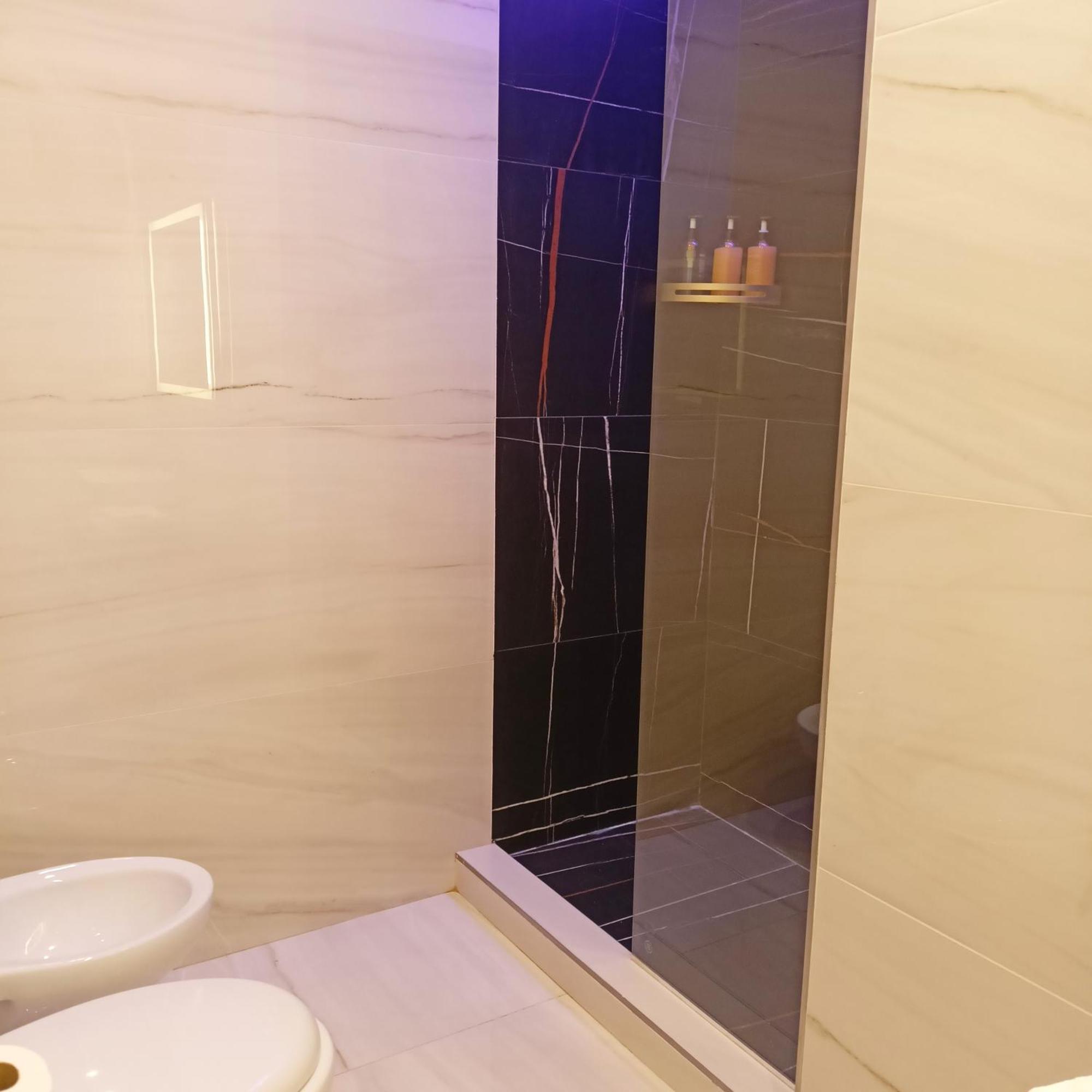 La Lepre Bovio Hotel Napoli Ngoại thất bức ảnh