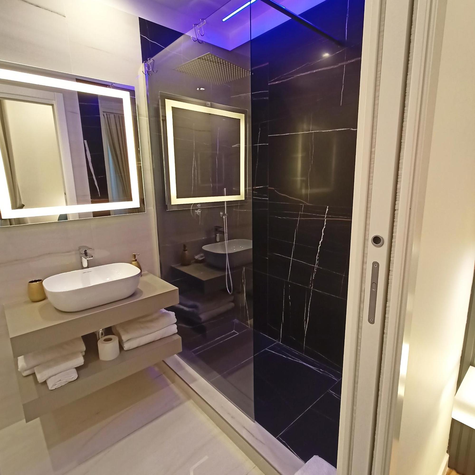 La Lepre Bovio Hotel Napoli Ngoại thất bức ảnh