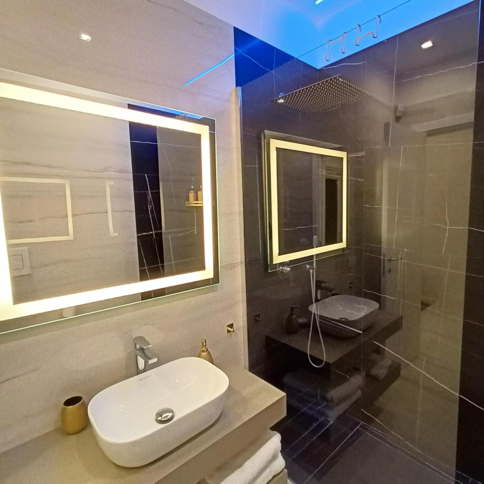 La Lepre Bovio Hotel Napoli Ngoại thất bức ảnh